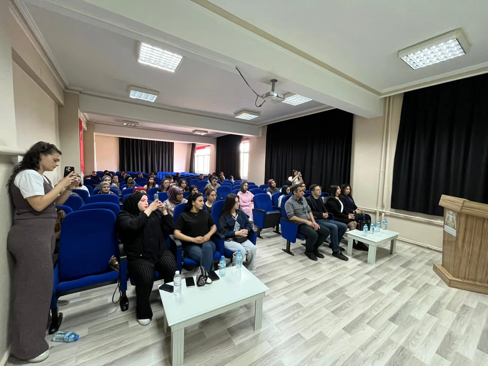 Akran Zorbalığı Konferansı